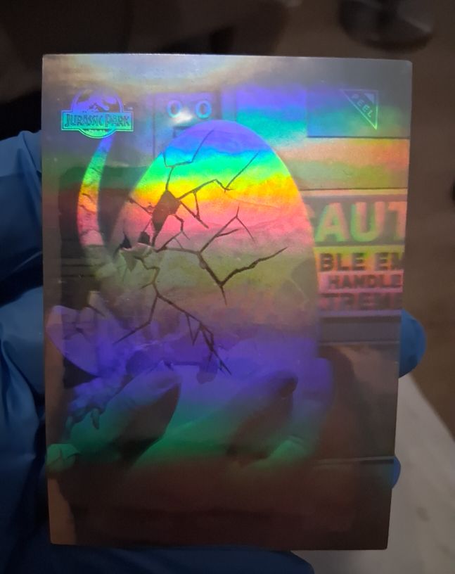 1993 Topps Jurassic Park Action Hologram #3 Velociraptor Egg — front