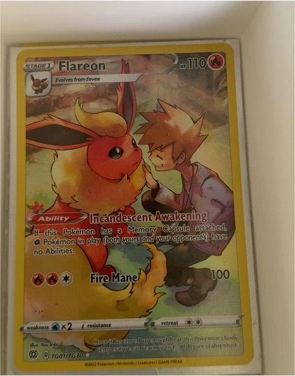 2022 Pokémon Sword & Shield Brilliant Stars #TG01 Flareon — front