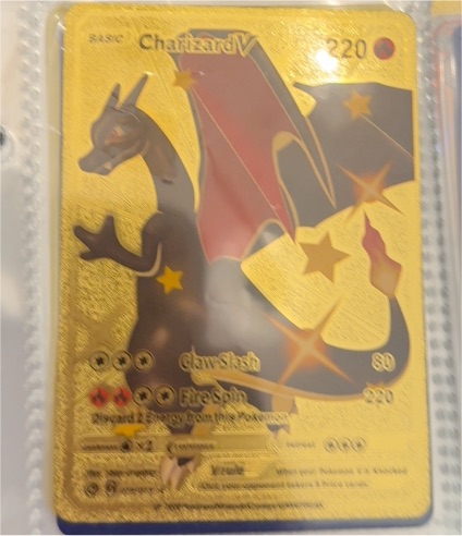 2020 Pokemon Charizard V #079/073 Gold Foil Fan Art — front