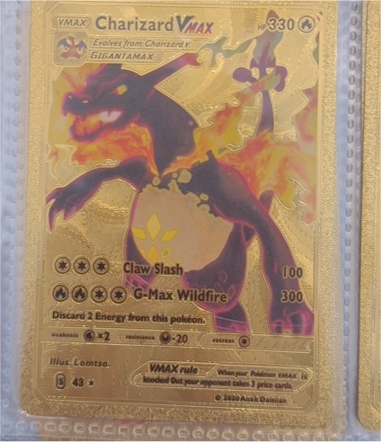 2020 Pokémon #43 Charizard VMAX Gold Foil — front