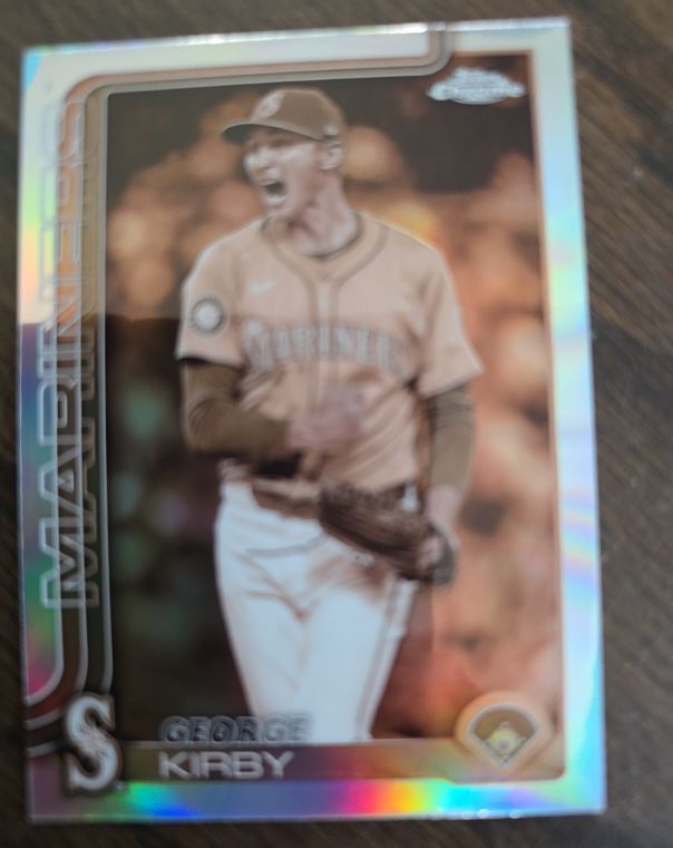 2025 Topps Chrome #223 George Kirby — front