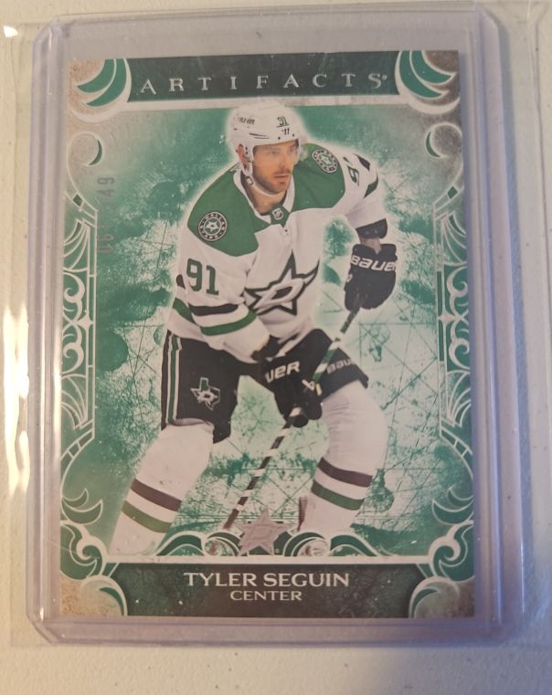 2024-25 Upper Deck Artifacts #10 Tyler Seguin — front