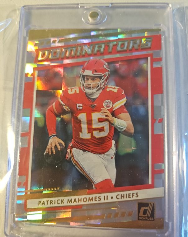 2020 Donruss Dominators #D-PM Patrick Mahomes II — front