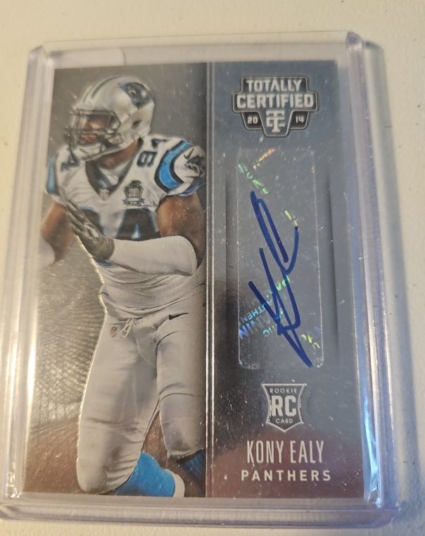 2014 Panini Totally Certified #109 Kony Ealy — front