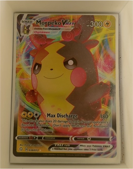 2021 Pokémon Shining Fates #038 Morpeko VMAX — front