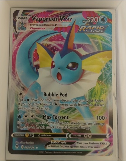 2021 Pokémon TCG Evolving Skies #030 Vaporeon VMAX — front