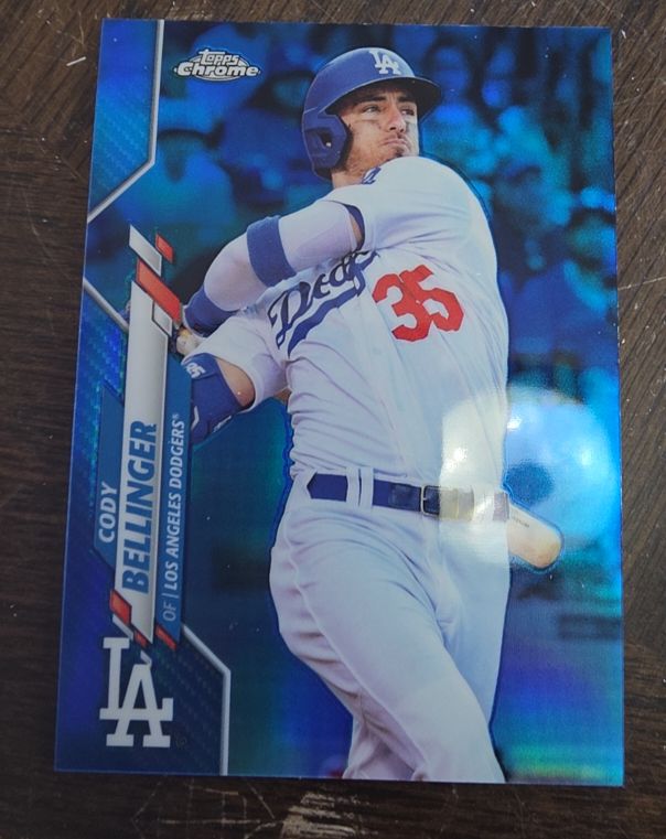 2020 Topps Chrome #77 Cody Bellinger — front