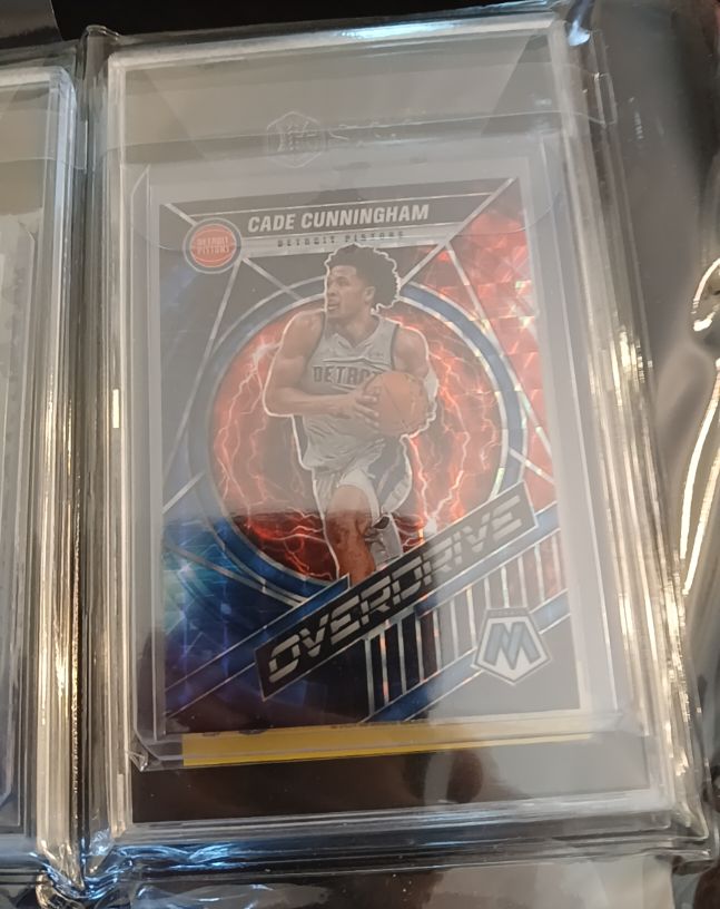 2021-22 Panini Mosaic Overdrive #22 Cade Cunningham — front