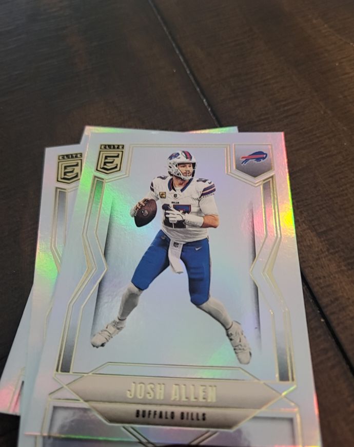 2025 Donruss Elite #33 Josh Allen — front
