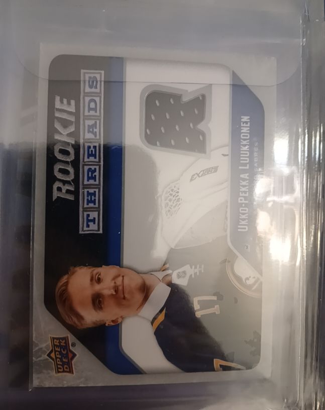 2021-22 Upper Deck Rookie Threads Retro #RT-UL Ukko-Pekka Luukkonen — front