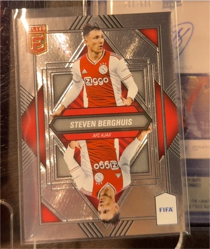 2022-23 Panini Donruss Elite FIFA #3 Steven Berghuis — front