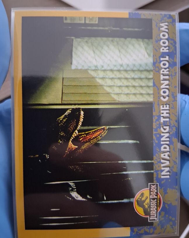 1993 Topps Jurassic Park #61 Invading the Control Room — front