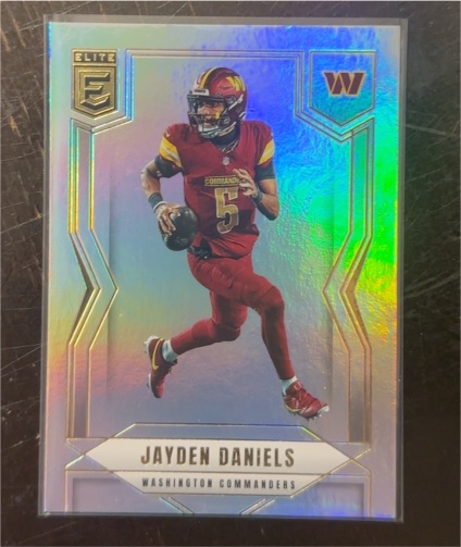 2025 Panini Donruss Elite #1 Jayden Daniels — front