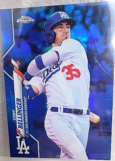2020 Topps Chrome #77 Cody Bellinger — front