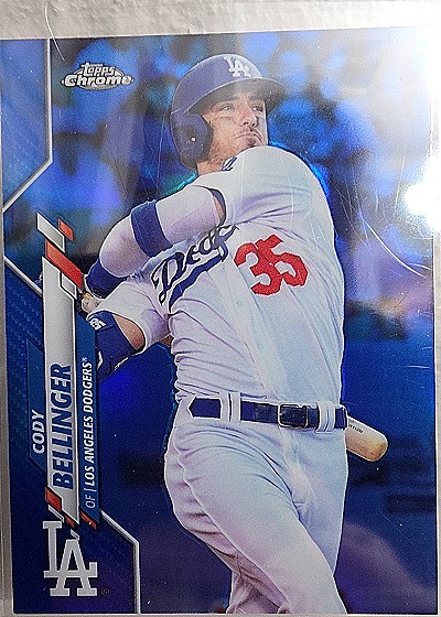 2020 Topps Chrome #77 Cody Bellinger — front