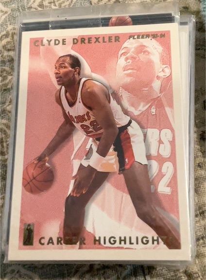 1993-94 Fleer #13 Clyde Drexler Career Highlights — front