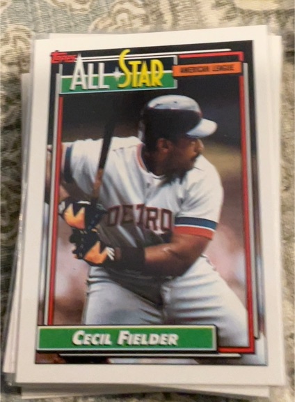 1992 Topps #397 Cecil Fielder — front