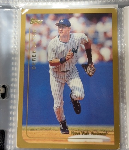 1999 Topps #85 Derek Jeter — front