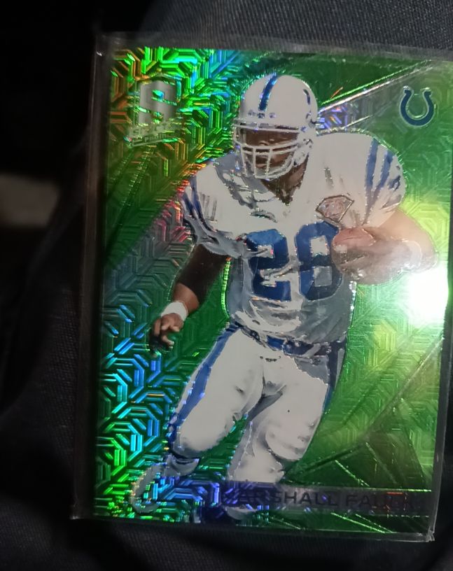 1997 SP Football #28 Marshall Faulk — front