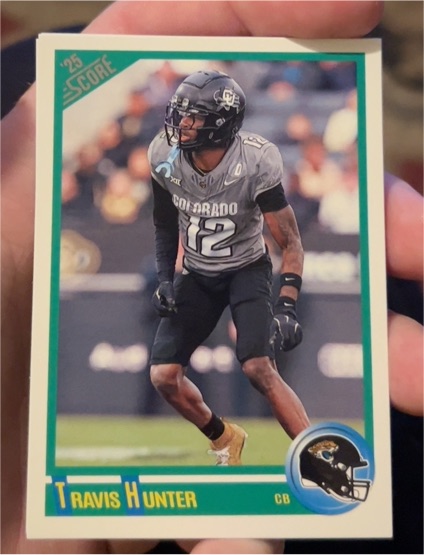 2025 Panini Score #5 Travis Hunter — front