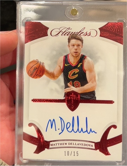 2019-20 Panini Flawless #10 Matthew Dellavedova — front