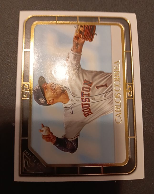 2021 Topps Gallery #68 Carlos Correa — front