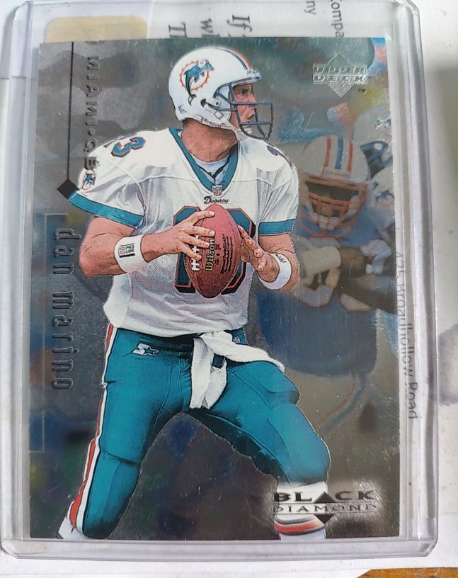 1996 Upper Deck Black Diamond #1 Dan Marino — front