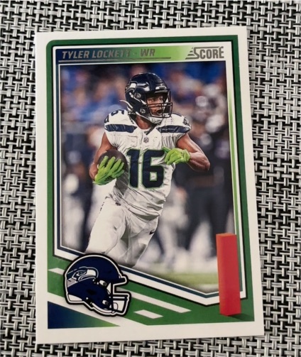 2025 Panini Score #86 Tyler Lockett — front