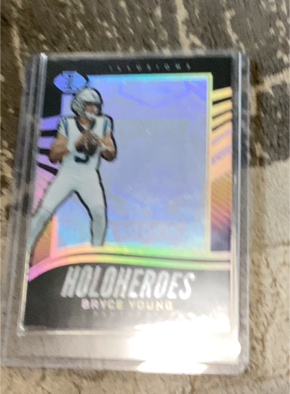 2023 Panini Illusions HoloHeroes #16 Bryce Young — front