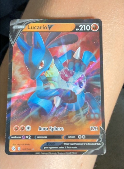 2023 Pokémon TCG Fusion Strike #146 Lucario V — front
