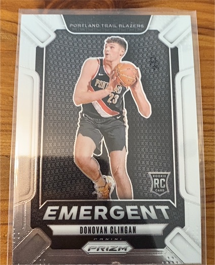 2024-25 Panini Prizm #13 Donovan Clingan Emergent — front