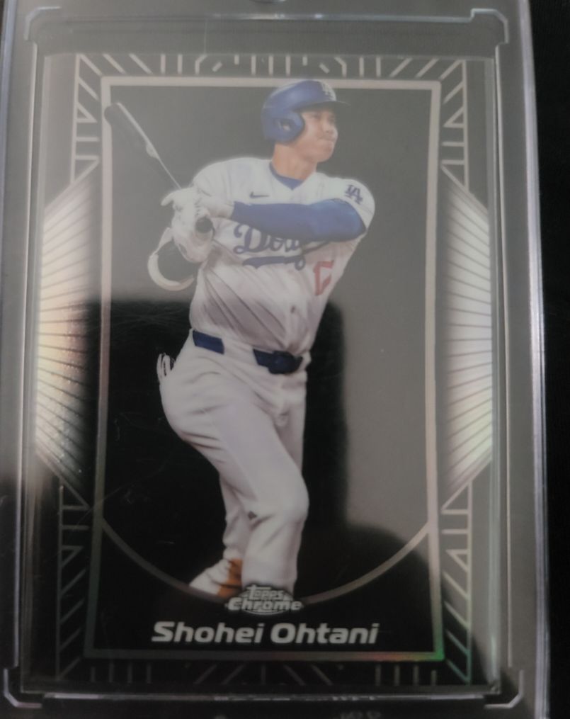 2025 Topps Chrome #SE-1 Shohei Ohtani Shadow Etch — front