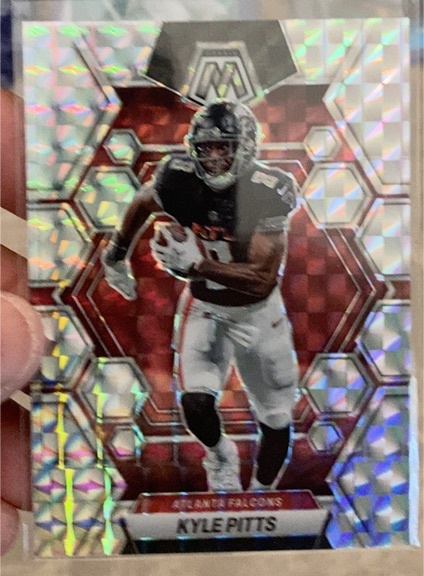 2023 Panini Mosaic #9 Kyle Pitts — front