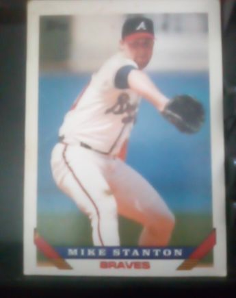 1993 Topps #88 Mike Stanton Atlanta Braves — front