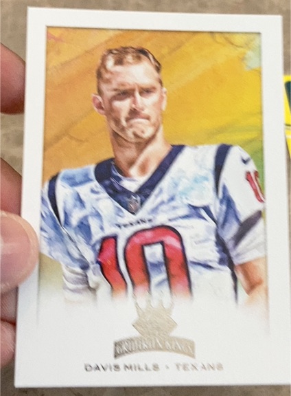 2021 Panini Chronicles Gridiron Kings #GK-8 Davis Mills — front