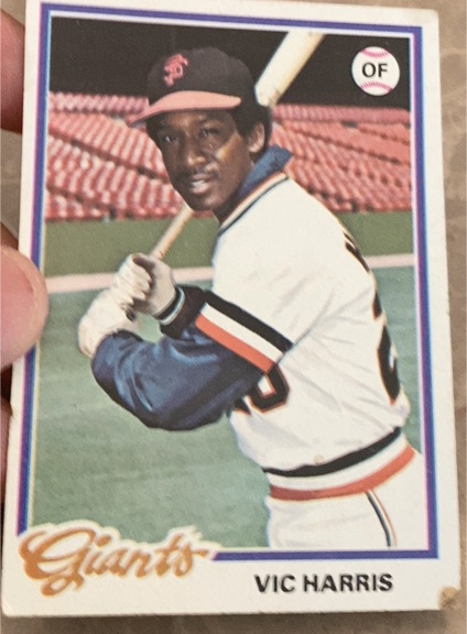 1978 Topps #436 Vic Harris — front