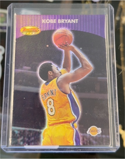 2001 Bowman's Best #75 Kobe Bryant — front