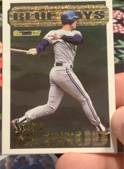 1994 Topps Black Gold #15 John Olerud — front