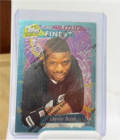 1995 Topps Finest #241 Devin Bush Rookie — front