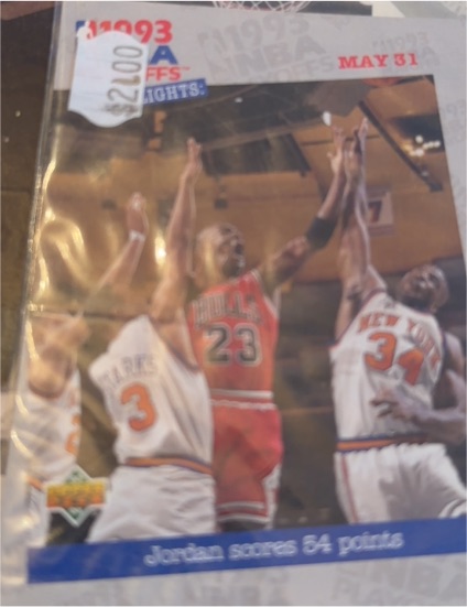 1993-94 Upper Deck #193 Michael Jordan Scores 54 Points — front