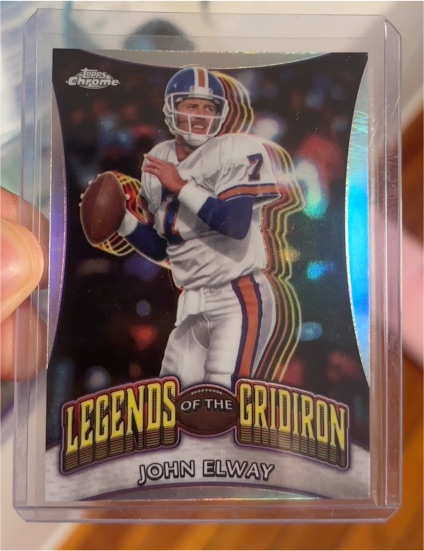 2024 Topps Chrome Legends of the Gridiron #LOG-11 John Elway — front