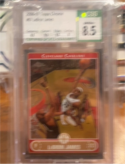 2006 Topps Chrome #61 LeBron James — front
