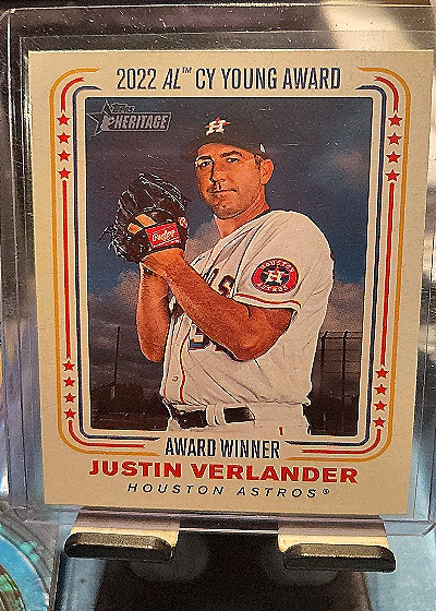 2023 Topps Heritage High Number Award Winner #AW-4 Justin Verlander — front