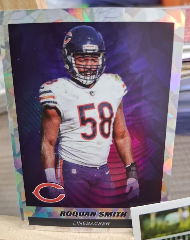2021 Panini NFL Sticker #360 Roquan Smith — front