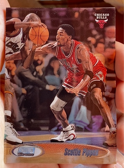 1998-99 Stadium Club Chrome #SCC2 Scottie Pippen — front