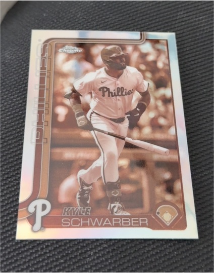 2025 Topps Chrome #31 Kyle Schwarber — front