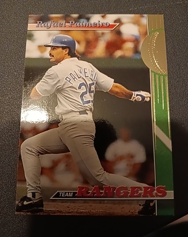 1993 Topps Stadium Club #25 Rafael Palmeiro — front