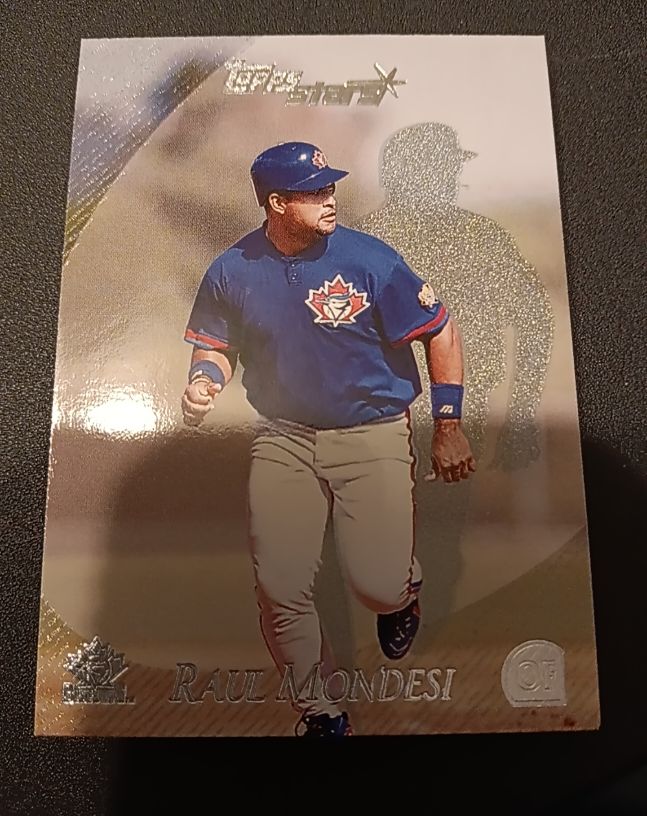 1995 Topps #T95 Raul Mondesi — front