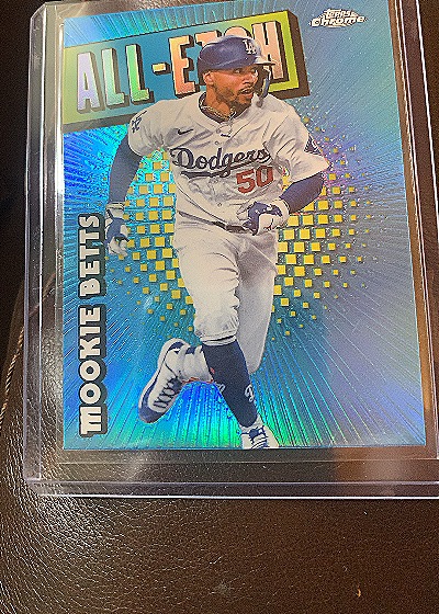 2025 Topps Chrome #CAE-9 Mookie Betts — front