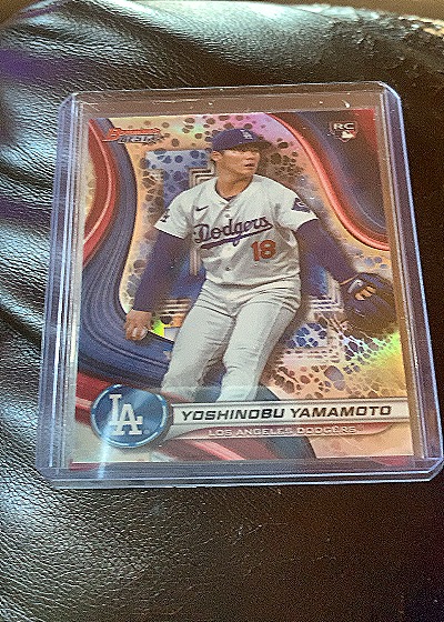 2024 Bowman's Best #34 Yoshinobu Yamamoto — front